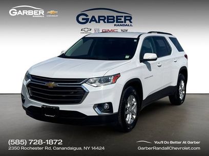 Used 2021 Chevrolet Traverse LT