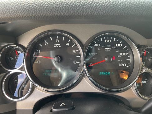 Used 2011 Chevrolet Silverado 2500 LT AWD/4WD image 10