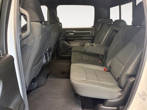Used 2025 RAM 1500 Big Horn AWD/4WD image 24