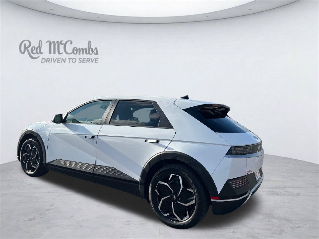 Used 2024 Hyundai Ioniq 5 SEL RWD image 6