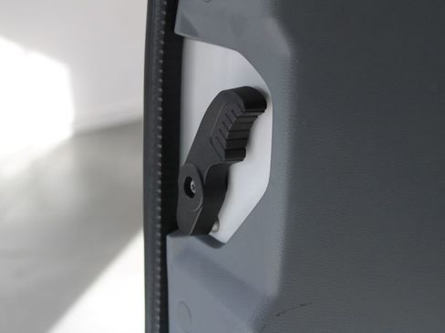 Used 2017 Ford Transit 350 XLT image 18