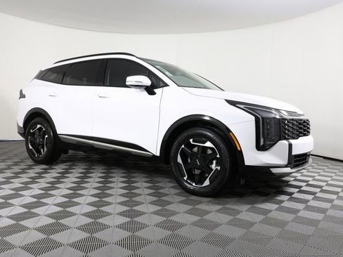 New 2026 Kia Sportage SX FWD image 3