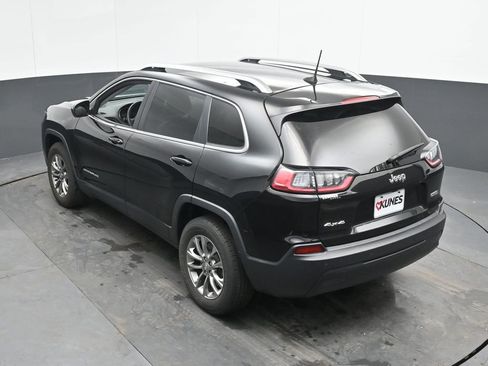 Used 2020 Jeep Cherokee Latitude Plus image 30