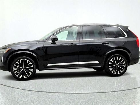 Used 2025 Volvo XC90 B6 Ultra AWD/4WD image 8