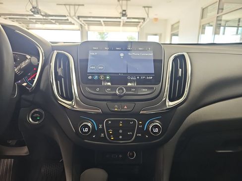 Certified 2024 Chevrolet Equinox LT FWD image 26
