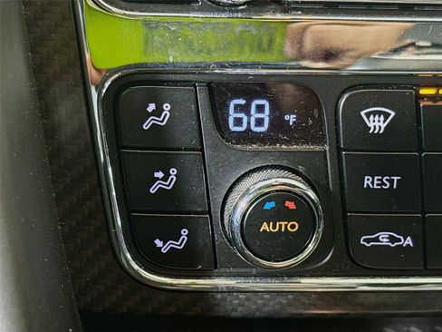 Used 2013 Bentley Continental GT image 13