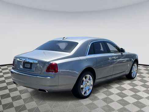 Used 2013 Rolls-Royce Ghost RWD image 2