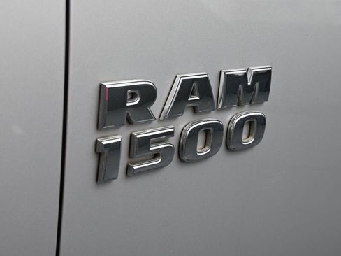 Used 2018 RAM 1500 Big Horn image 30