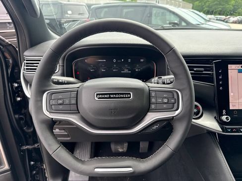 New 2026 Jeep Grand Wagoneer Limited AWD/4WD image 10