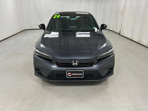 Used 2024 Honda Civic Sport image 3