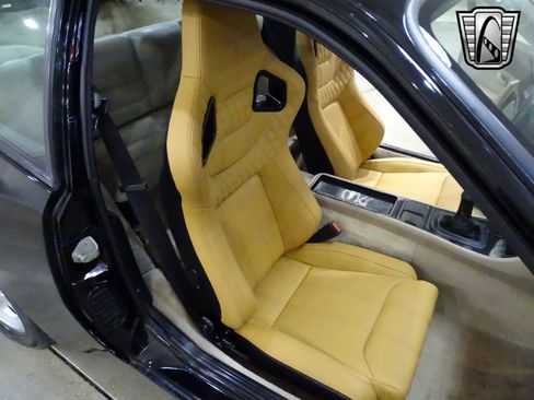 Used 1987 Porsche 944 S image 25