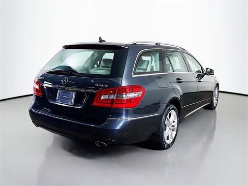 Used 2011 Mercedes-Benz E 350 4MATIC Wagon image 8