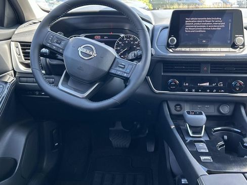 New 2026 Nissan Rogue SV FWD image 22