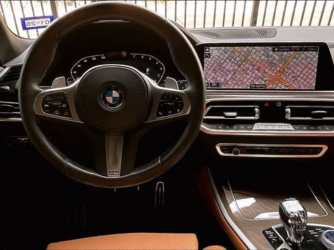 Used 2023 BMW X5 sDrive40i w/ M Sport Package image 6