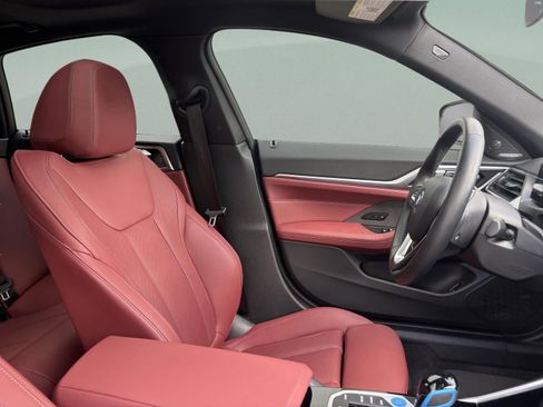 Used 2023 BMW i4 eDrive35 w/ Premium Package image 26