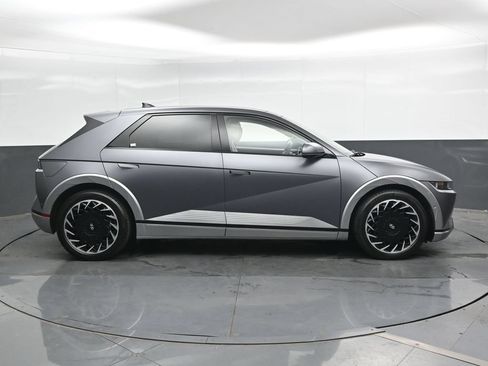Used 2024 Hyundai Ioniq 5 Limited AWD/4WD image 4
