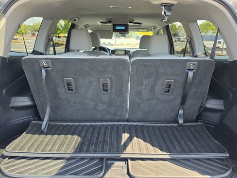 Used 2020 Honda Pilot Touring image 61