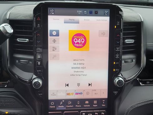 New 2026 RAM 2500 Limited image 22