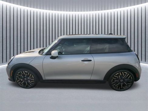 Used 2025 MINI Cooper S image 8