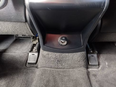 Used 2024 Kia Sorento S AWD/4WD image 25