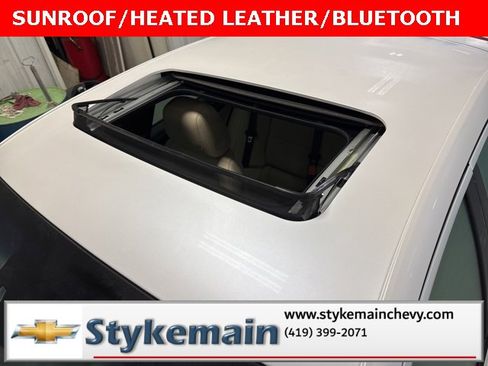 Used 2017 Cadillac ATS Premium Luxury w/ Driver Assist Package image 2