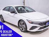 Certified 2025 Hyundai Elantra Sport image 5