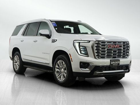 Used 2025 GMC Yukon Denali AWD/4WD image 9