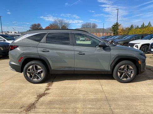 New 2026 Hyundai Tucson SEL image 2