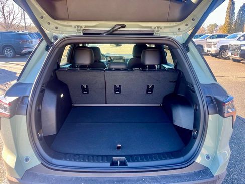 New 2026 Chevrolet Equinox LT w/ Convenience Package II AWD/4WD image 5