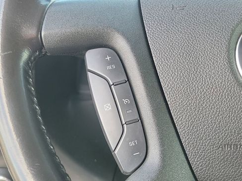 Used 2020 Chevrolet Express 3500 LS image 21