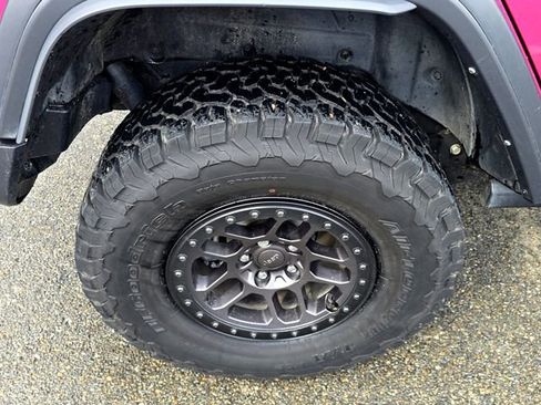 Certified 2021 Jeep Wrangler Unlimited Rubicon w/ Xtreme Recon 35" Tire Package image 27