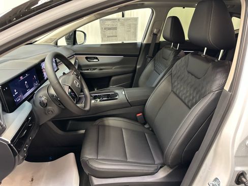 New 2026 Nissan Murano Platinum image 4