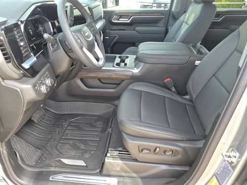 New 2026 GMC Sierra 3500 SLT w/ Texas SLT Premium Package AWD/4WD image 8