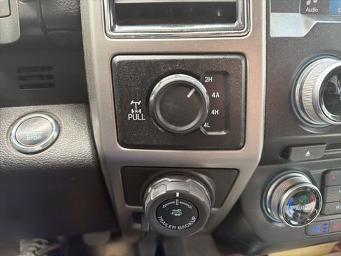 Used 2018 Ford F150 Lariat w/ Equipment Group 502A Luxury image 11