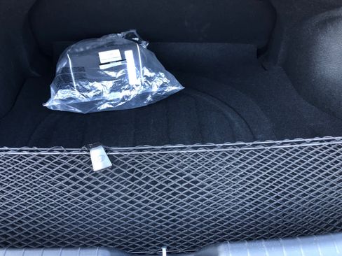 Certified 2025 Hyundai Elantra Sport image 25