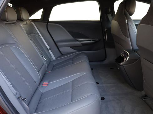 Used 2022 Lucid Air Grand Touring AWD/4WD image 27