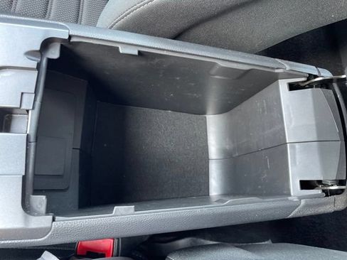 Used 2020 Ford Fusion SE FWD image 41