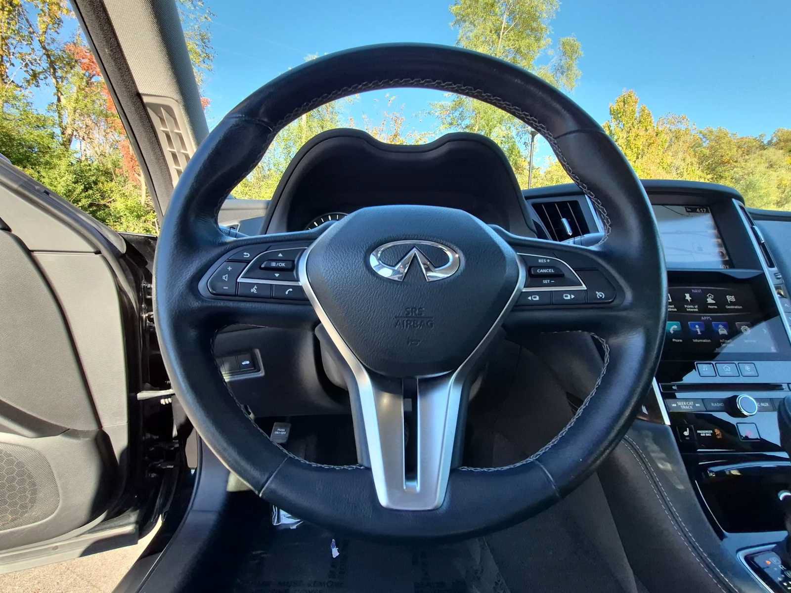 Used 2019 INFINITI Q50 Luxe w/ Essential Package (3.0T Luxe) AWD/4WD image 23