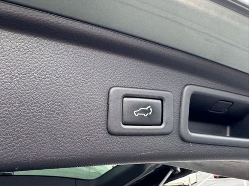 Used 2014 Subaru Forester 2.5i Touring w/ Popular Package #2 image 30