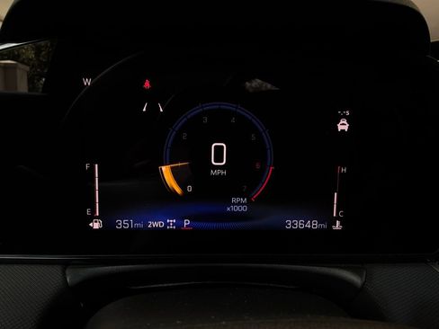 Used 2025 Chevrolet TrailBlazer LT w/ Driver Confidence Package AWD/4WD image 36