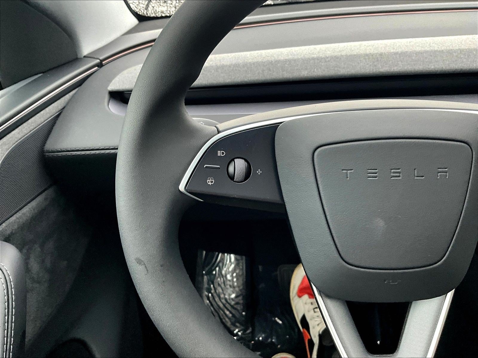 Used 2026 Tesla Model Y Long Range AWD/4WD image 11