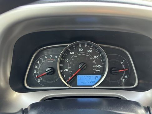 Used 2015 Toyota RAV4 LE image 13