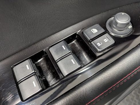 Certified 2023 MAZDA CX-5 Carbon Edition image 9