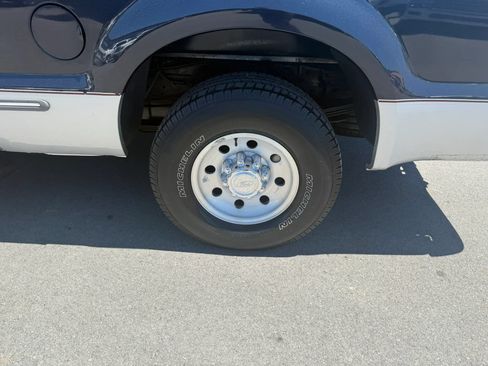 Used 1999 Ford F250 XLT RWD image 18