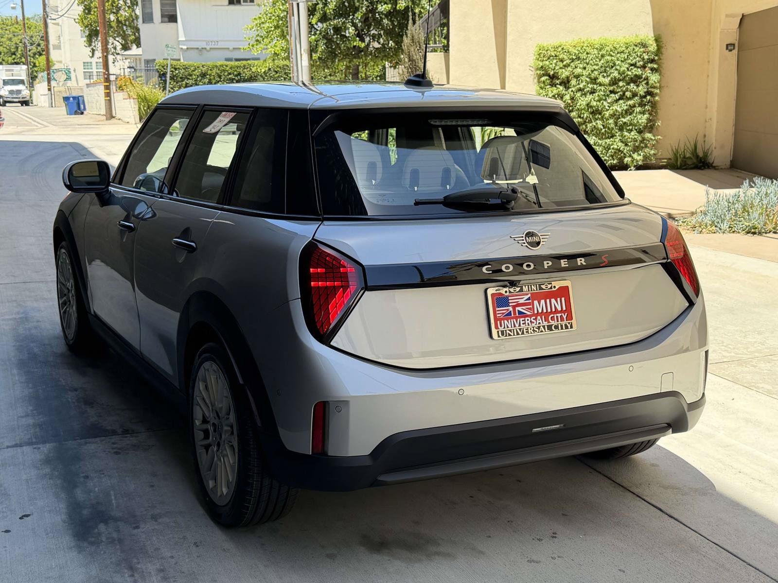 New 2026 MINI Cooper S FWD image 4
