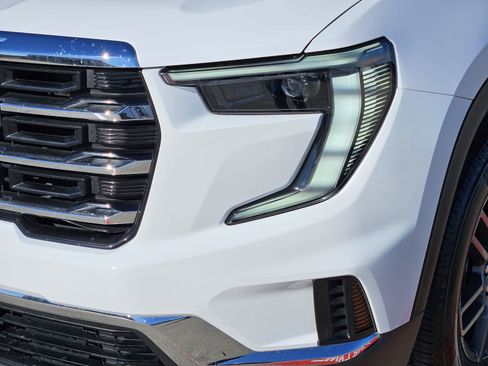 Certified 2025 GMC Acadia Elevation image 12