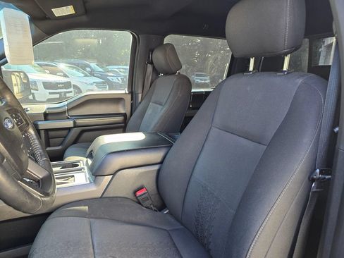 Used 2018 Ford F150 XLT w/ Equipment Group 302A Luxury AWD/4WD image 12