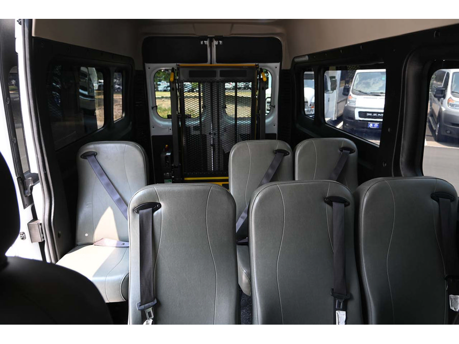 Used 2022 RAM ProMaster 2500 w/ Convenience Group FWD image 18