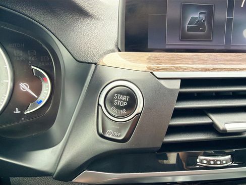 Used 2019 BMW X3 sDrive30i w/ Convenience Package image 16