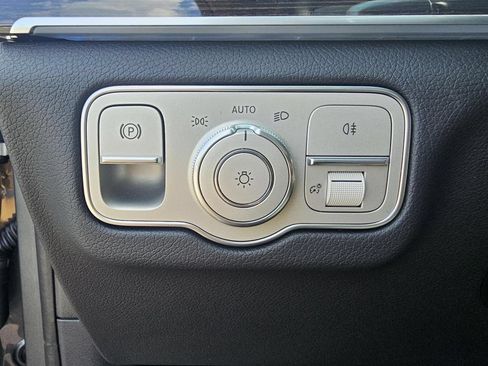 Used 2026 Mercedes-Benz GLS 450 4MATIC image 14